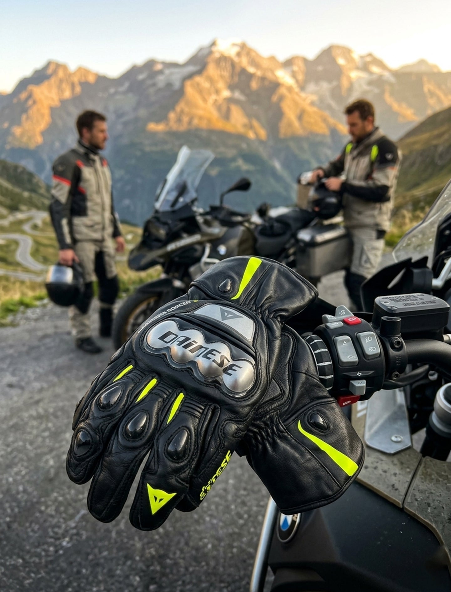 LEATHER RACING MOTORCYCLE GLOVES 07