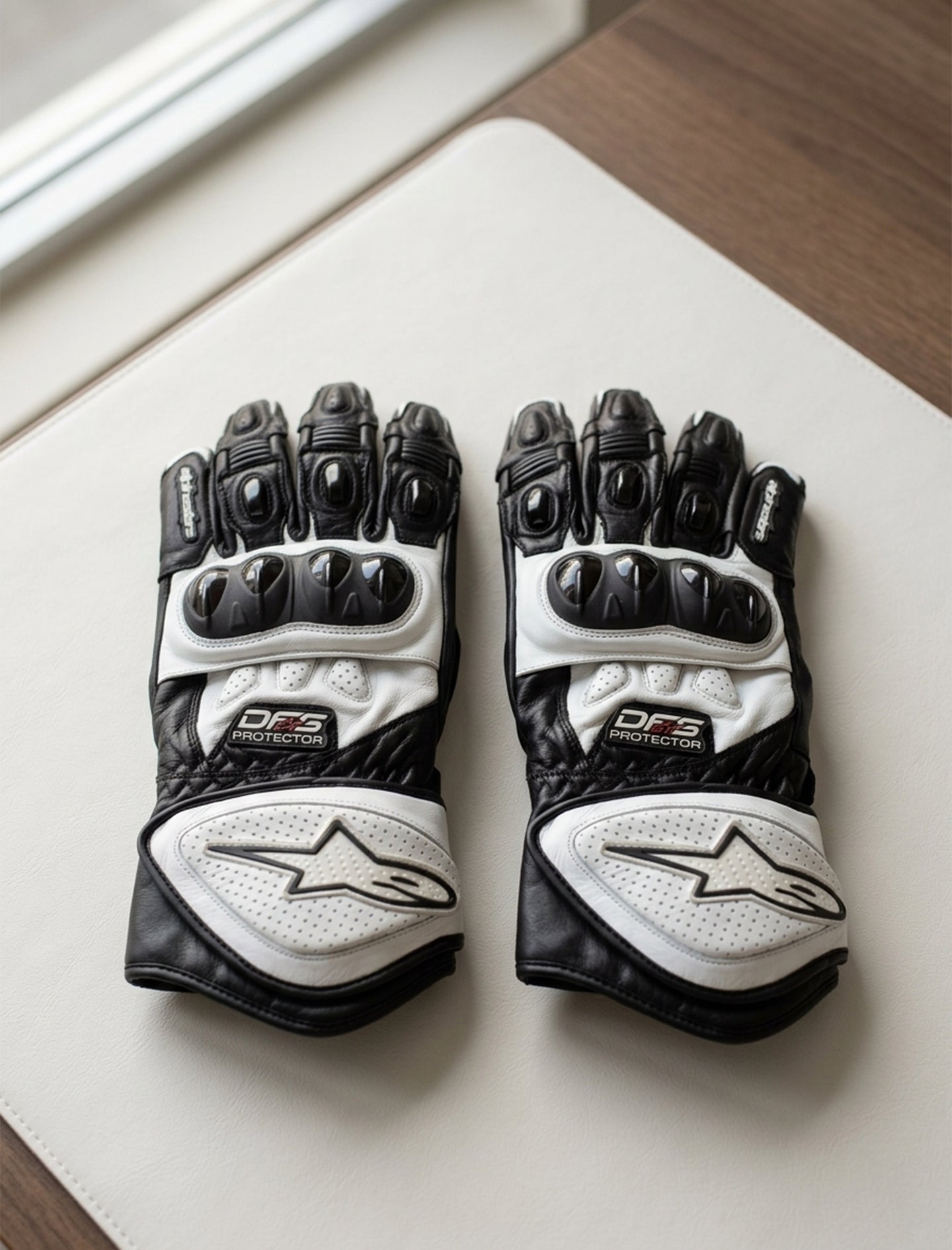 LEATHER RACING MOTORCYCLE GLOVES 05